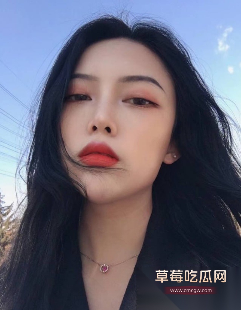 甜美大学生蒋俊彤被富二代金主 3 甜美大学生蒋俊彤被富二代金主 3