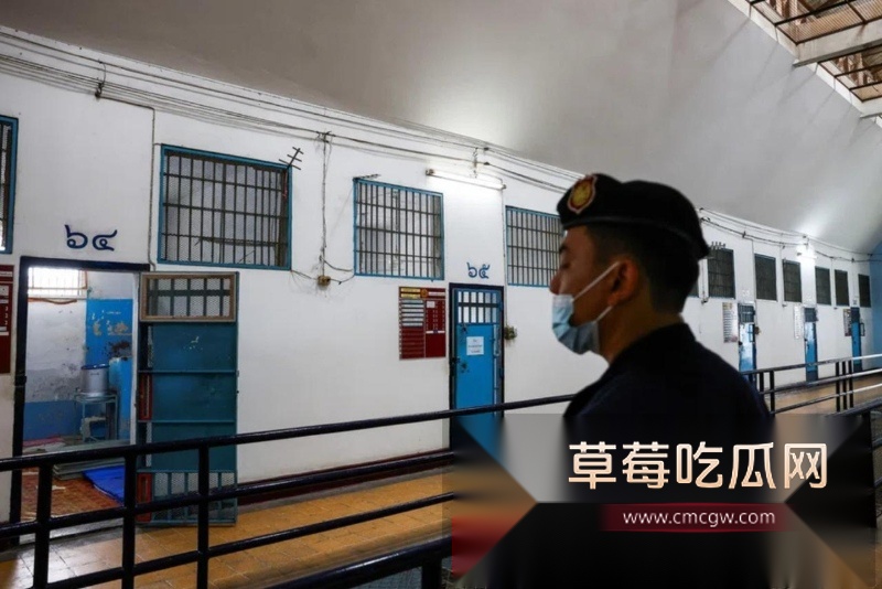 中国大佬在泰国狱中跟嫩模做爱被当场抓获 3 中国大佬在泰国狱中跟嫩模做爱被当场抓获 3