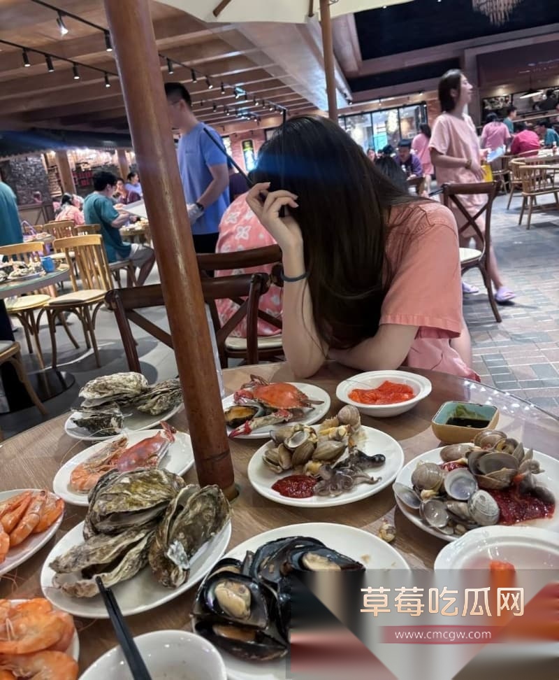 国足亚泰U21后卫刘议阳被女友爆料恋爱期间约炮裸聊 19
