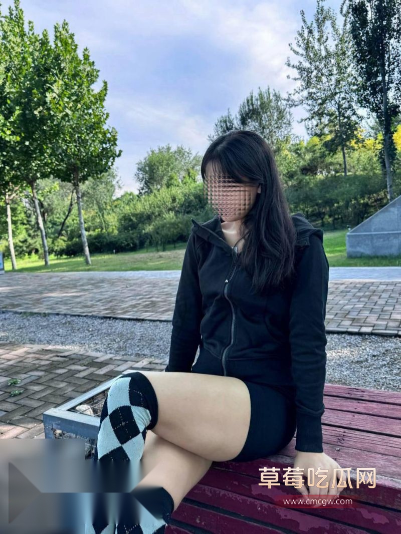 海角社区39岁大屁股妈妈精彩作品3