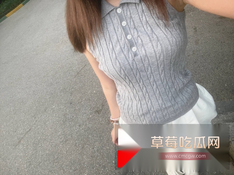 广州中山大学李佳薇白虎粉穴 8 广州中山大学李佳薇白虎粉穴 8