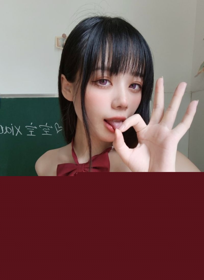 极品福利姬九言在教室的露出诱惑4 极品福利姬九言在教室的露出诱惑4