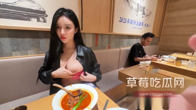 推特高颜反差骚母狗 黑纱女 4 推特高颜反差骚母狗 黑纱女 4