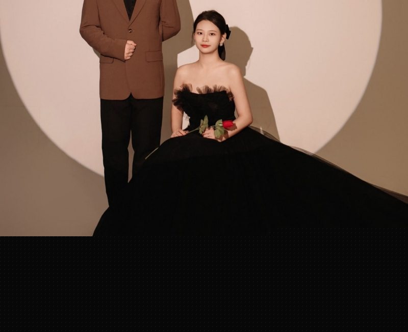 绿帽淫妻被两个人轮奸2 绿帽淫妻被两个人轮奸2