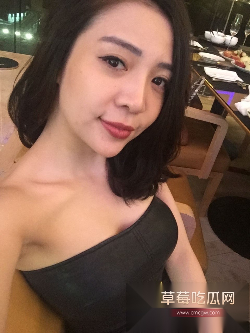 台湾顶级少妇 宋思 与自己的情人拍摄私密性爱视频 12 台湾顶级少妇 宋思 与自己的情人拍摄私密性爱视频 12