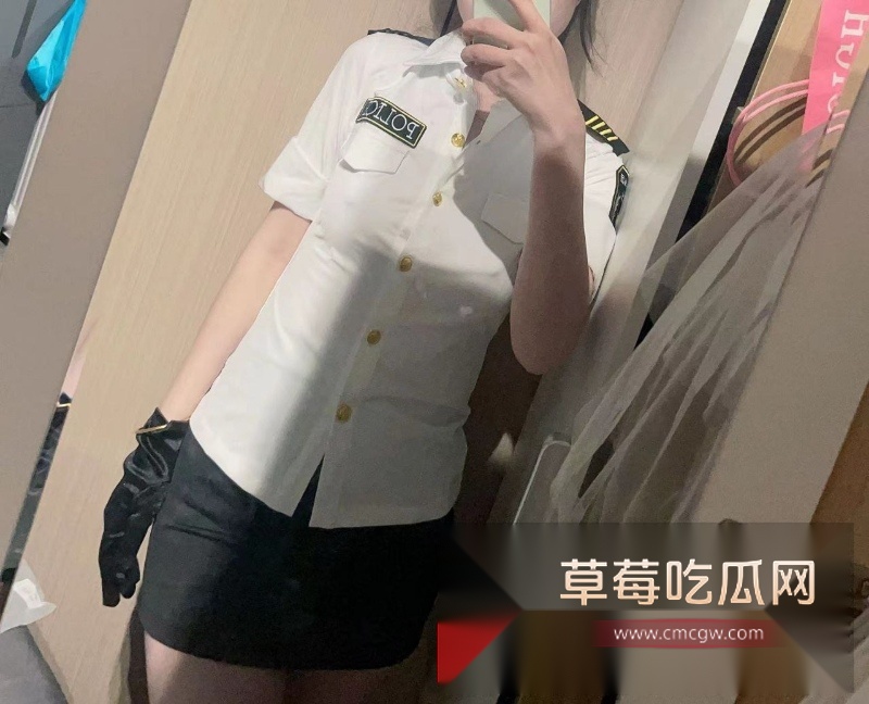 湖南银行女职员程芯琪 新婚燕尔就出来约炮 10 湖南银行女职员程芯琪 新婚燕尔就出来约炮 10