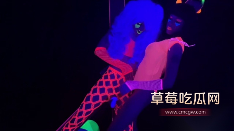 巨乳TS Karabella 全新系列 3 巨乳TS Karabella 全新系列 3