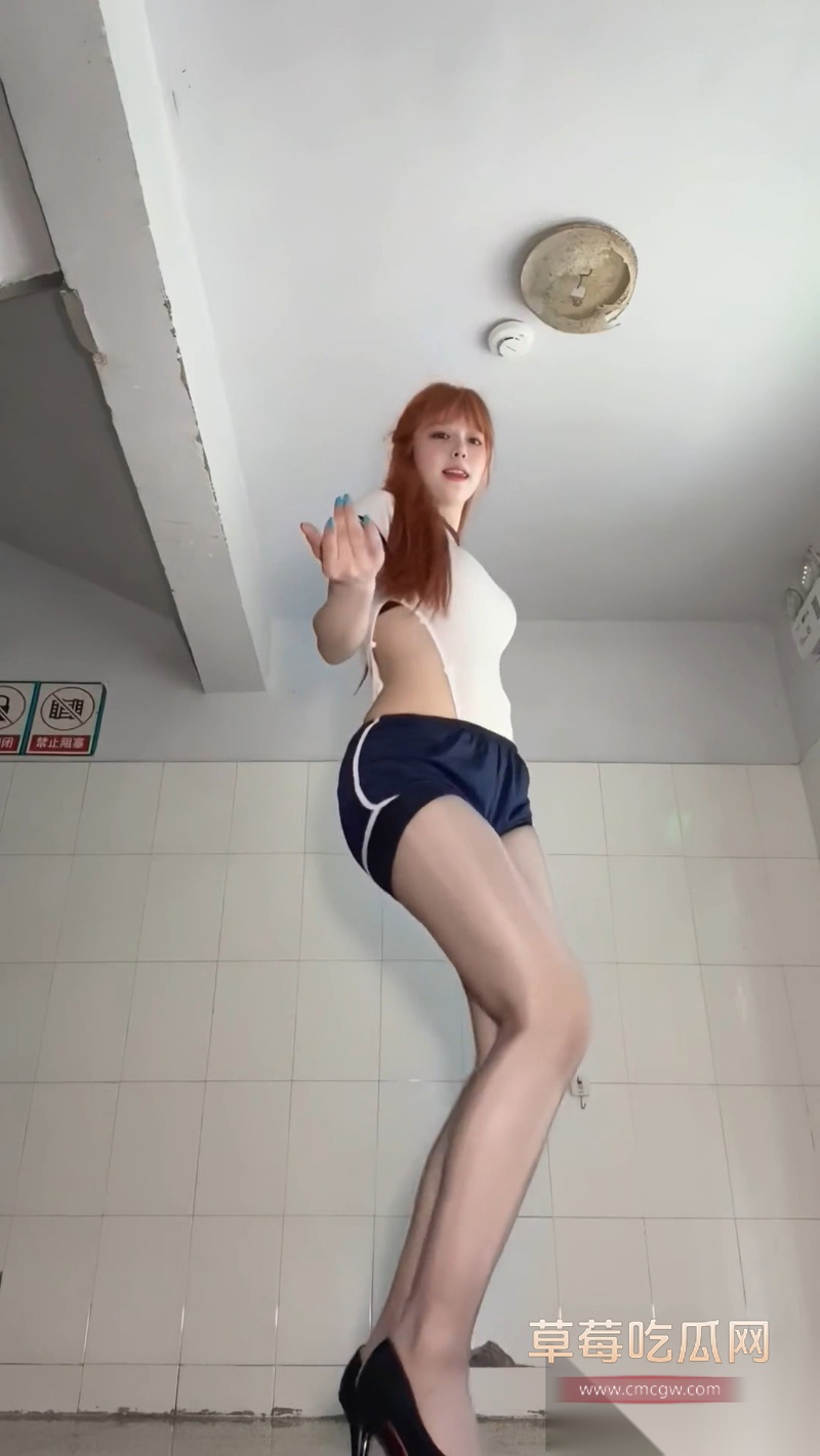抖音123W粉丝网红炸姐 5 抖音123W粉丝网红炸姐 5
