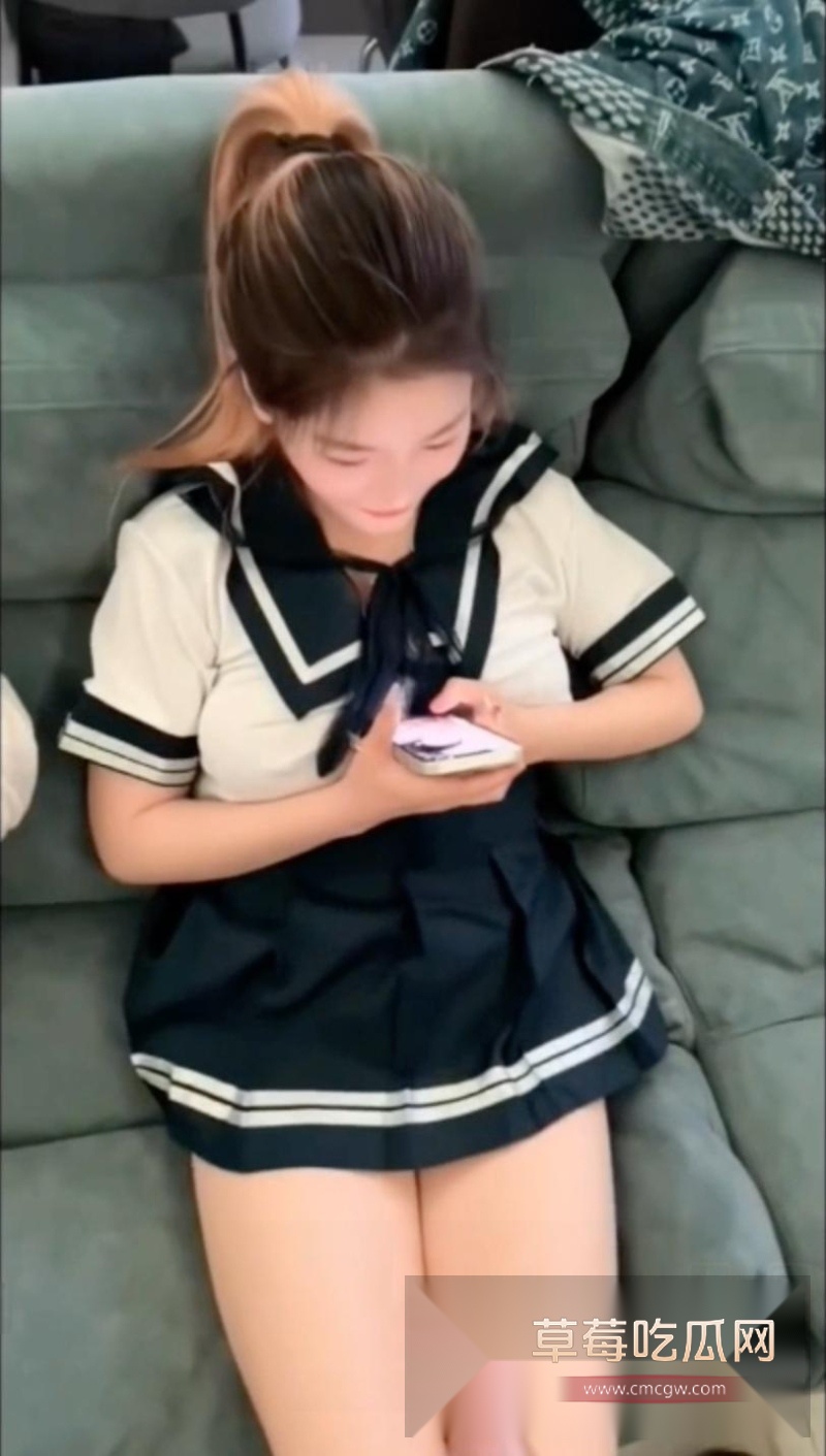 总华探长调教听话小狗 2 总华探长调教听话小狗 2