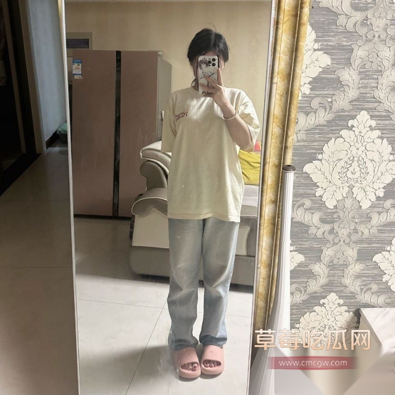 青岛大学23届萝莉学姐 给互联网金主爸爸拍摄定制自慰视频流出 8 青岛大学23届萝莉学姐 给互联网金主爸爸拍摄定制自慰视频流出 8