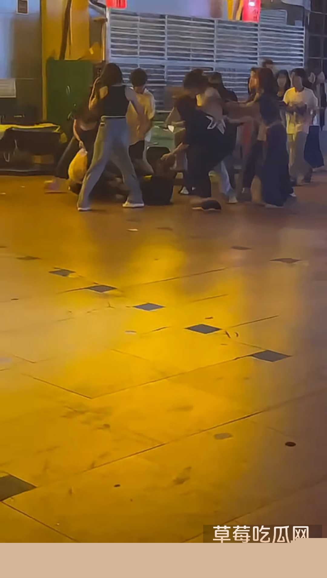 1210 111 1210 111