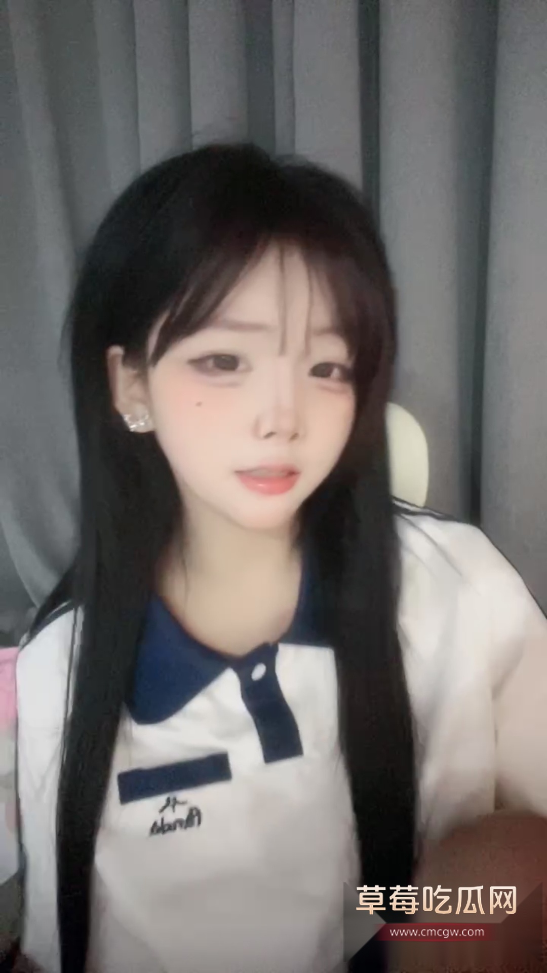 顶级萌妹 小奶葫芦 性爱直播 6 顶级萌妹 小奶葫芦 性爱直播 6