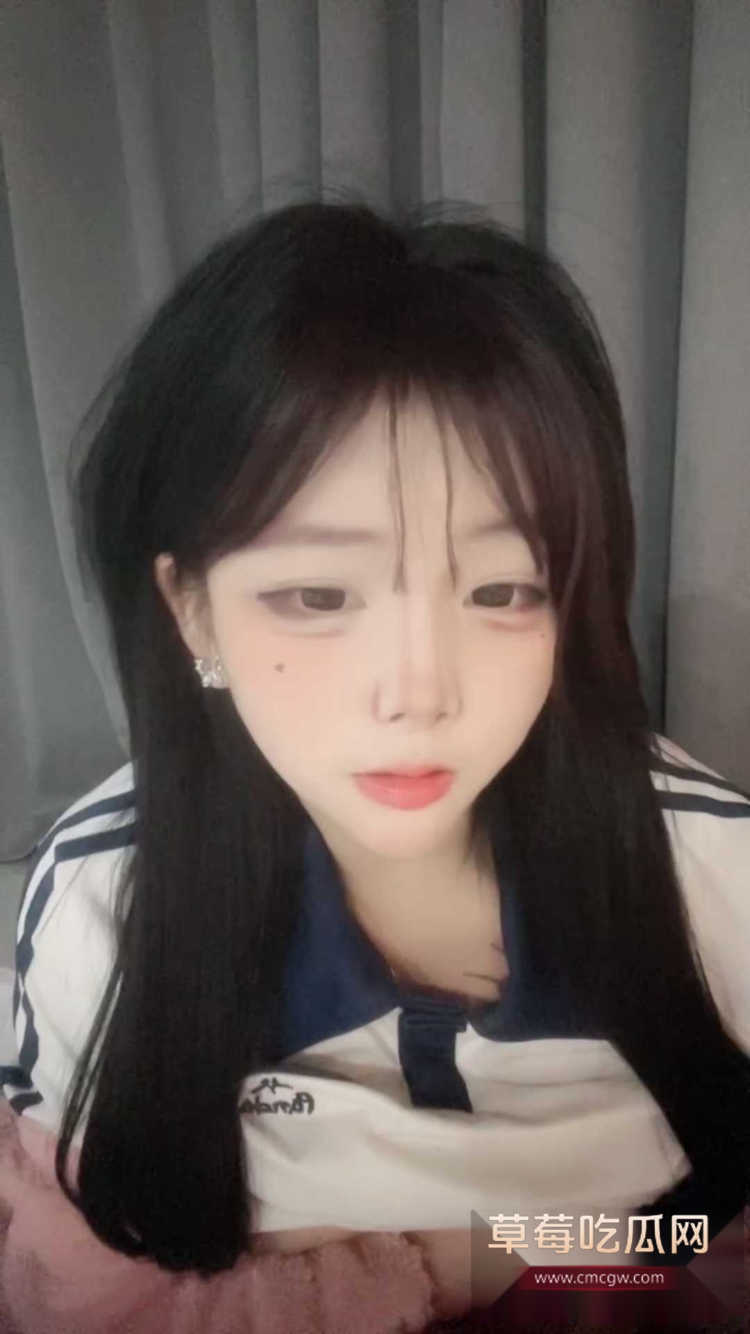 顶级萌妹 小奶葫芦 性爱直播 17 顶级萌妹 小奶葫芦 性爱直播 17