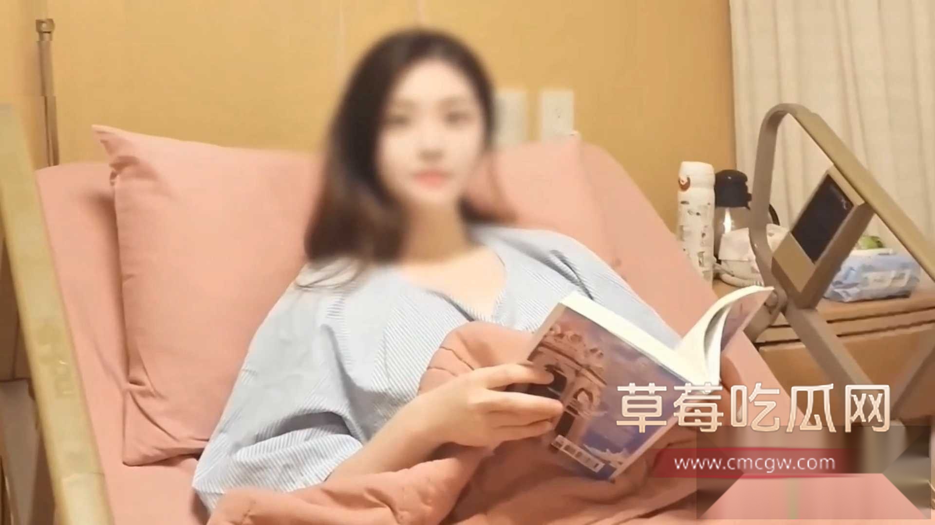在医院挑逗反差女 17 在医院挑逗反差女 17