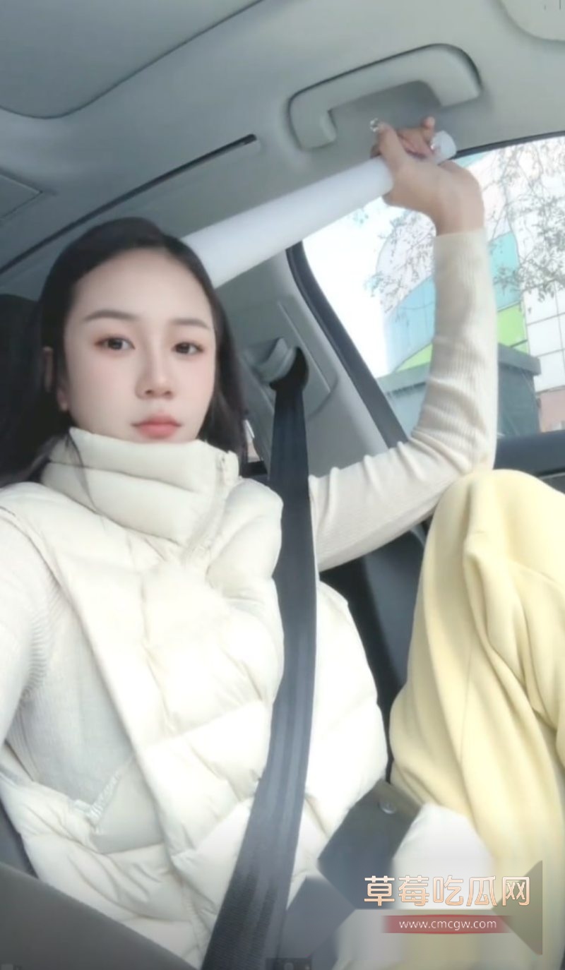 盐山女销售张露文照片1