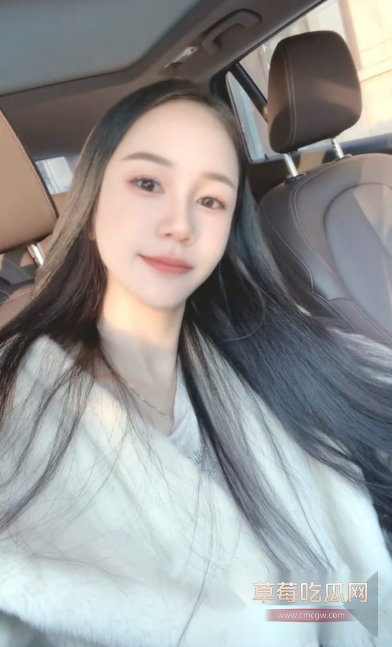 盐山女销售张露文照片2