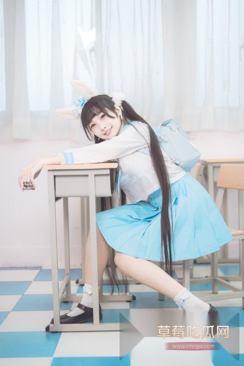 嫩妹落落Raku水手服自慰 8 嫩妹落落Raku水手服自慰 8