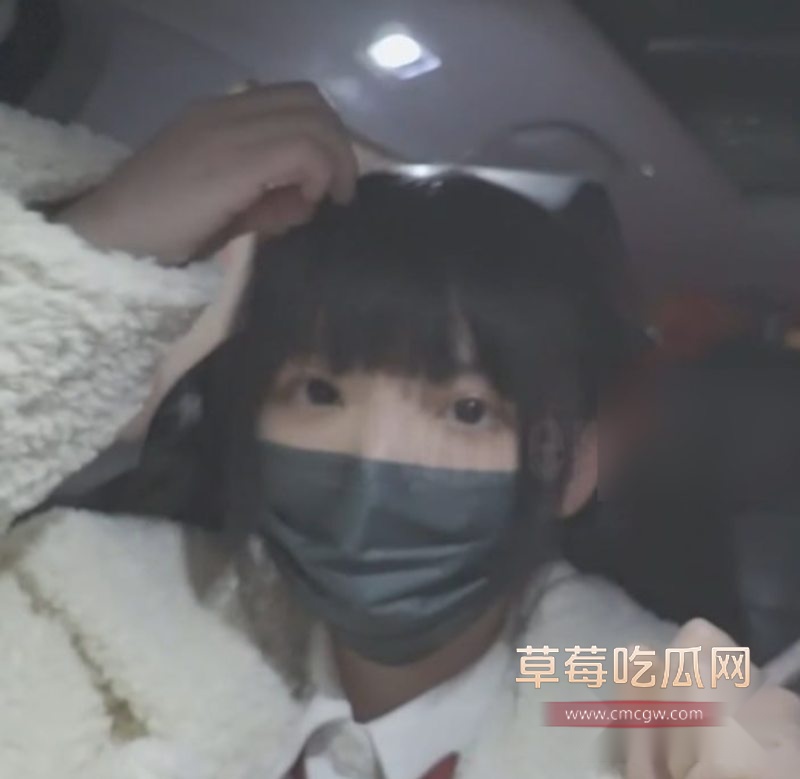 双马尾萝莉被输出的画面2