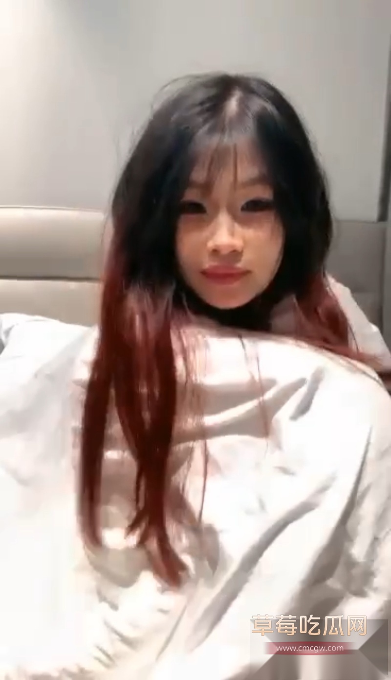 花臂黄毛精神小妹3 3 花臂黄毛精神小妹3 3