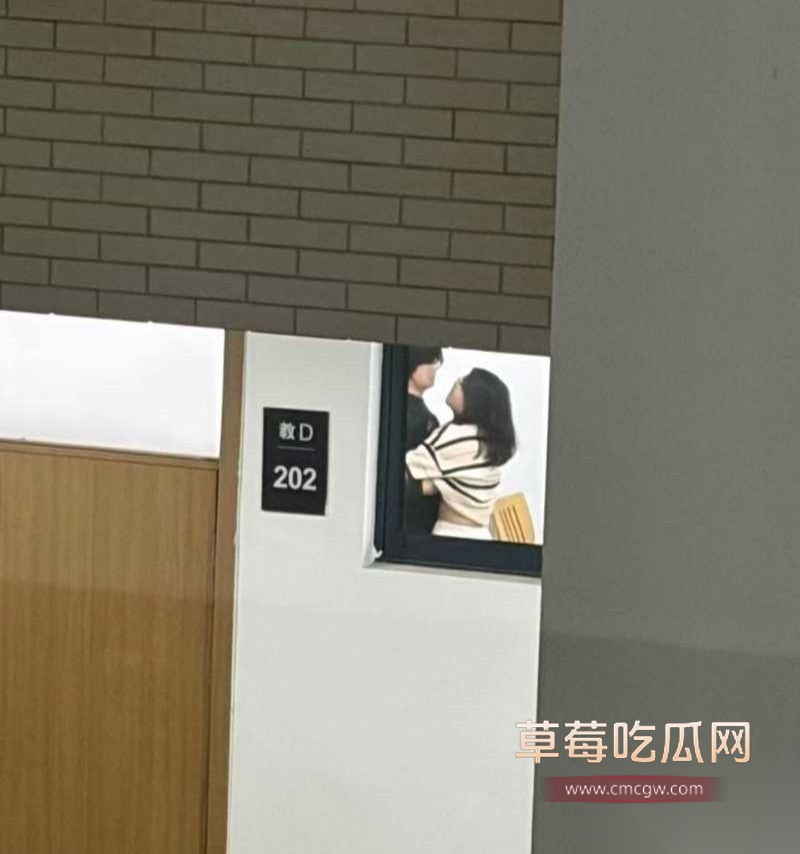 浙江中医药大学女大学生 4 浙江中医药大学女大学生 4
