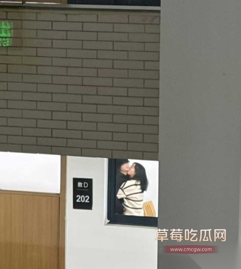 浙江中医药大学女大学生 5 浙江中医药大学女大学生 5