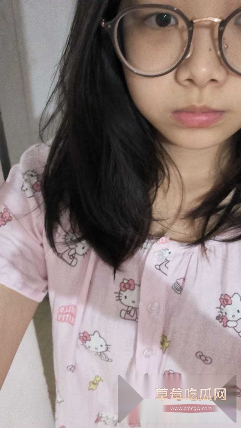 青岛滨海学院大二完美露脸眼镜妹私密视频曝光 9