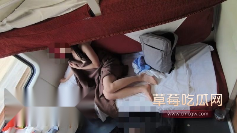 露出新人白桃汽水2 露出新人白桃汽水2