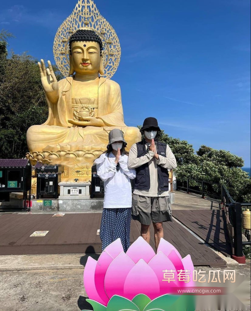 blackpink成员Jennie泡澡露奶私照 28 blackpink成员Jennie泡澡露奶私照 28