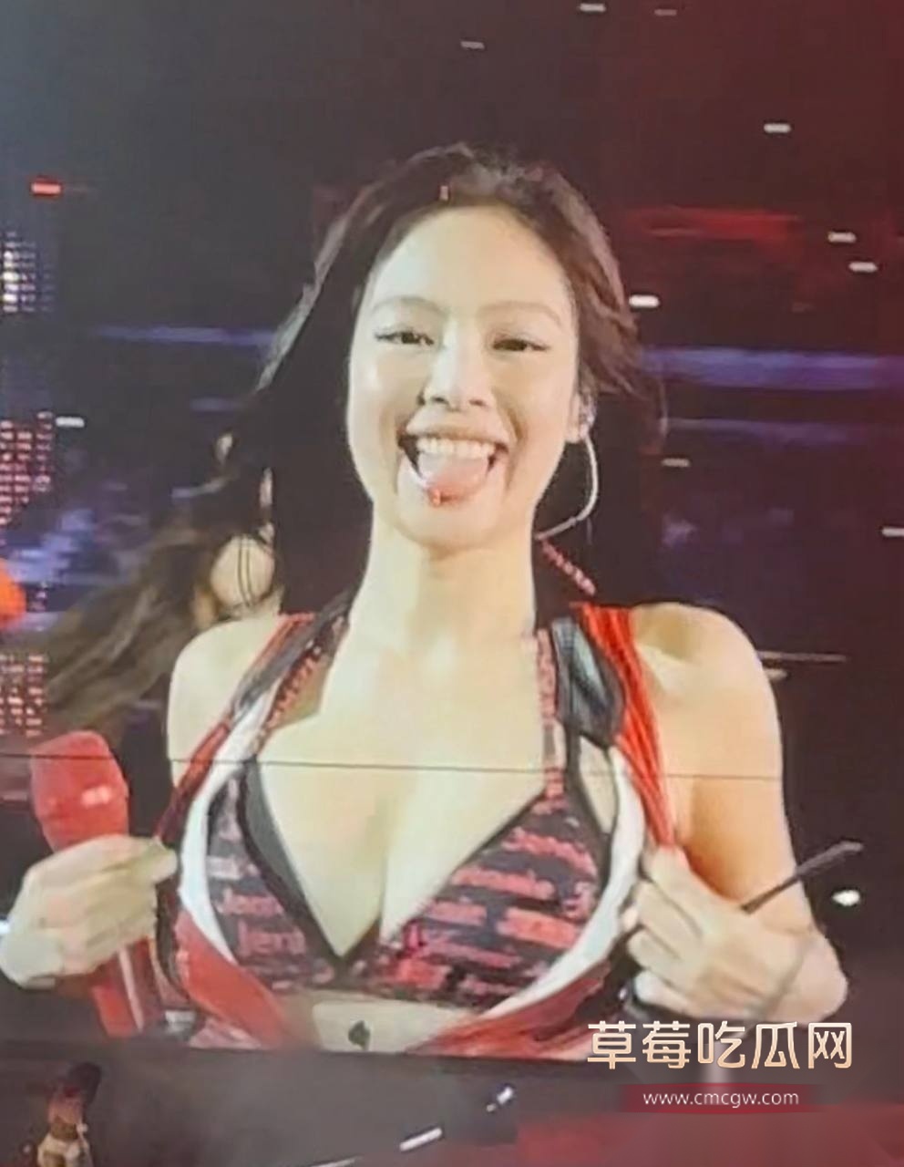 blackpink成员Jennie泡澡露奶私照 11 blackpink成员Jennie泡澡露奶私照 11