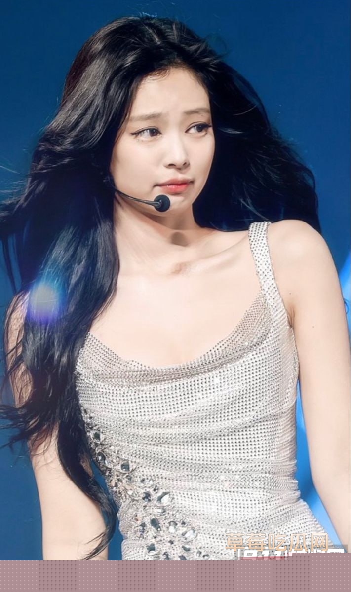 blackpink成员Jennie泡澡露奶私照 12 blackpink成员Jennie泡澡露奶私照 12