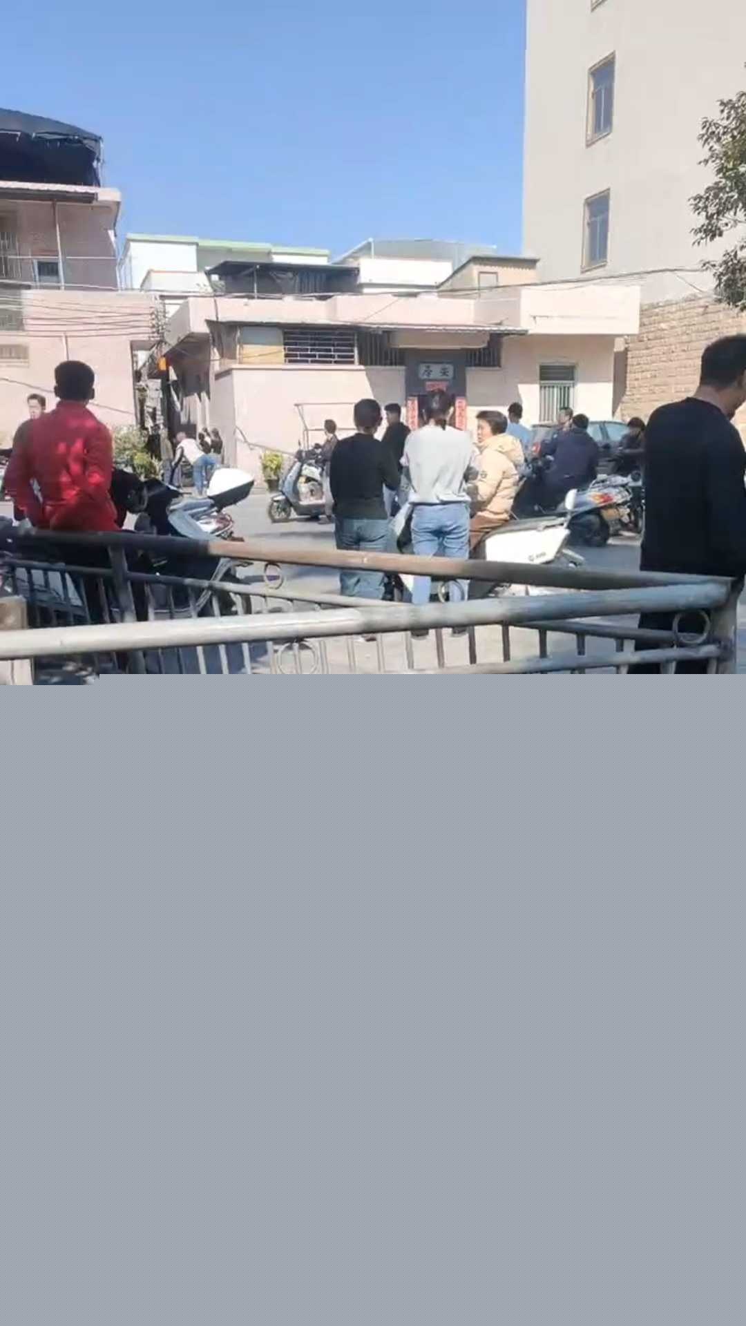 精神病砍死4人现场血腥 3 精神病砍死4人现场血腥 3