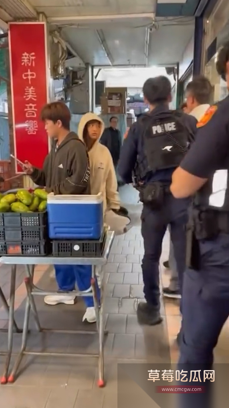 台北捷运车站发生重大连环袭击案震惊全网 7 台北捷运车站发生重大连环袭击案震惊全网 7