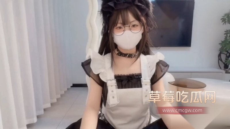 白虎萝莉福利姬小欣奈 2