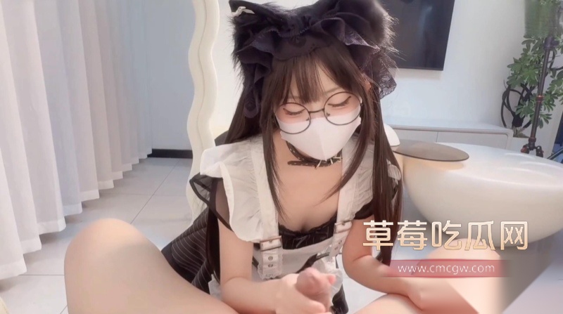 白虎萝莉福利姬小欣奈 15