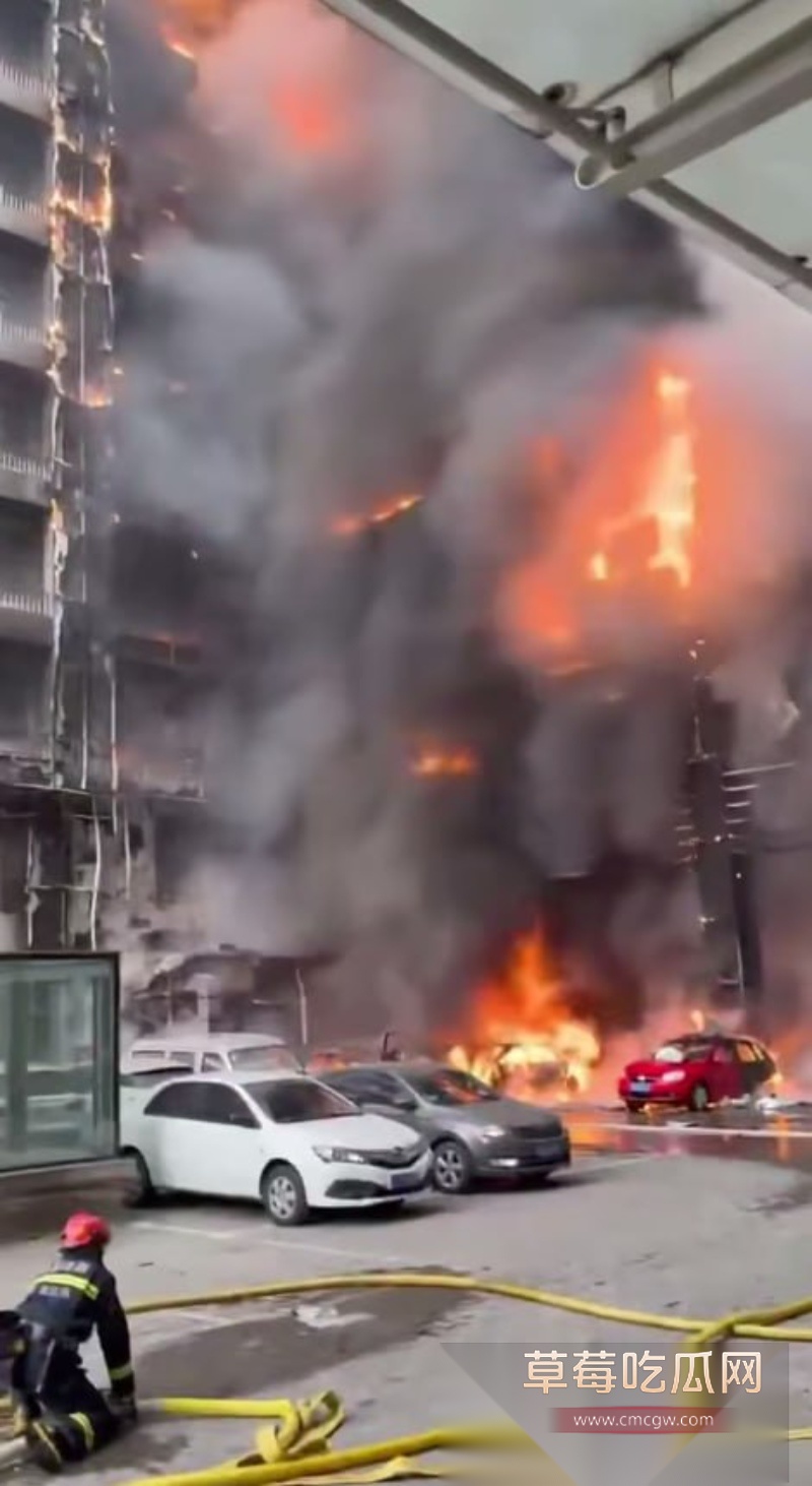 天津市西青区华鼎置地突发火灾 12 天津市西青区华鼎置地突发火灾 12