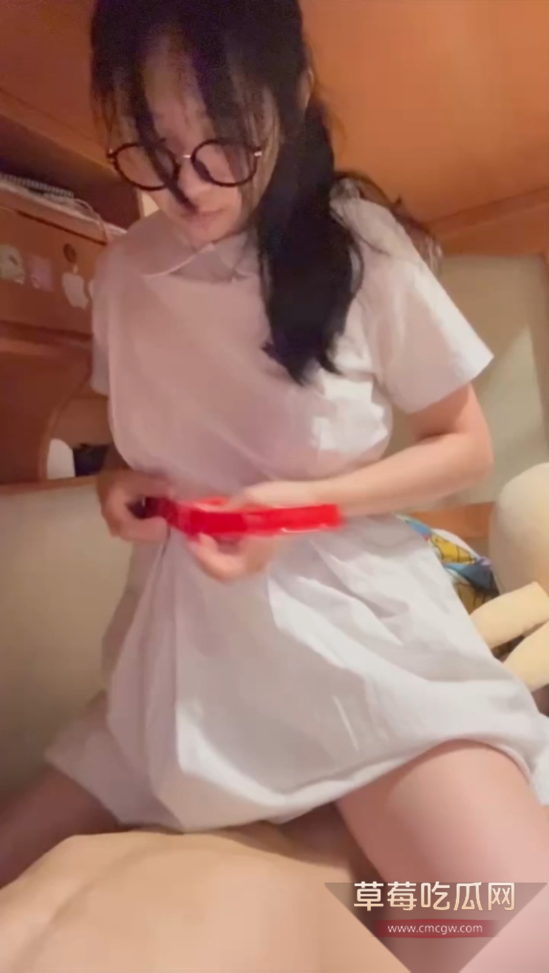 香港学生妹朱双双不雅视频流出 11