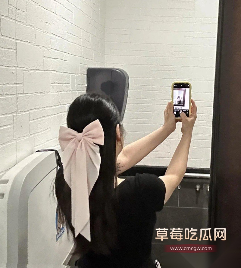 onlyfans亚裔巨乳留学生 林宝儿 23 onlyfans亚裔巨乳留学生 林宝儿 23