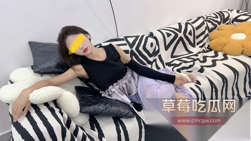 3p玩弄高颜值亲表妹 11 3p玩弄高颜值亲表妹 11