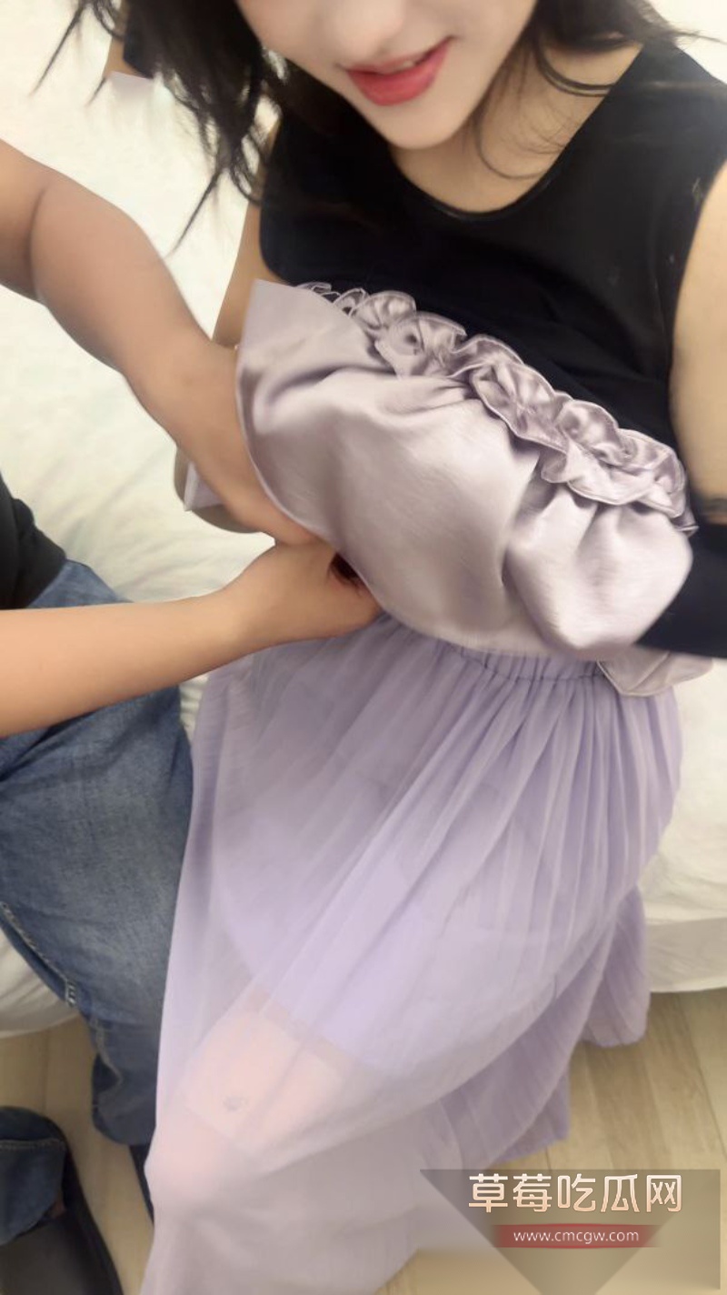 3p玩弄高颜值亲表妹 17 3p玩弄高颜值亲表妹 17