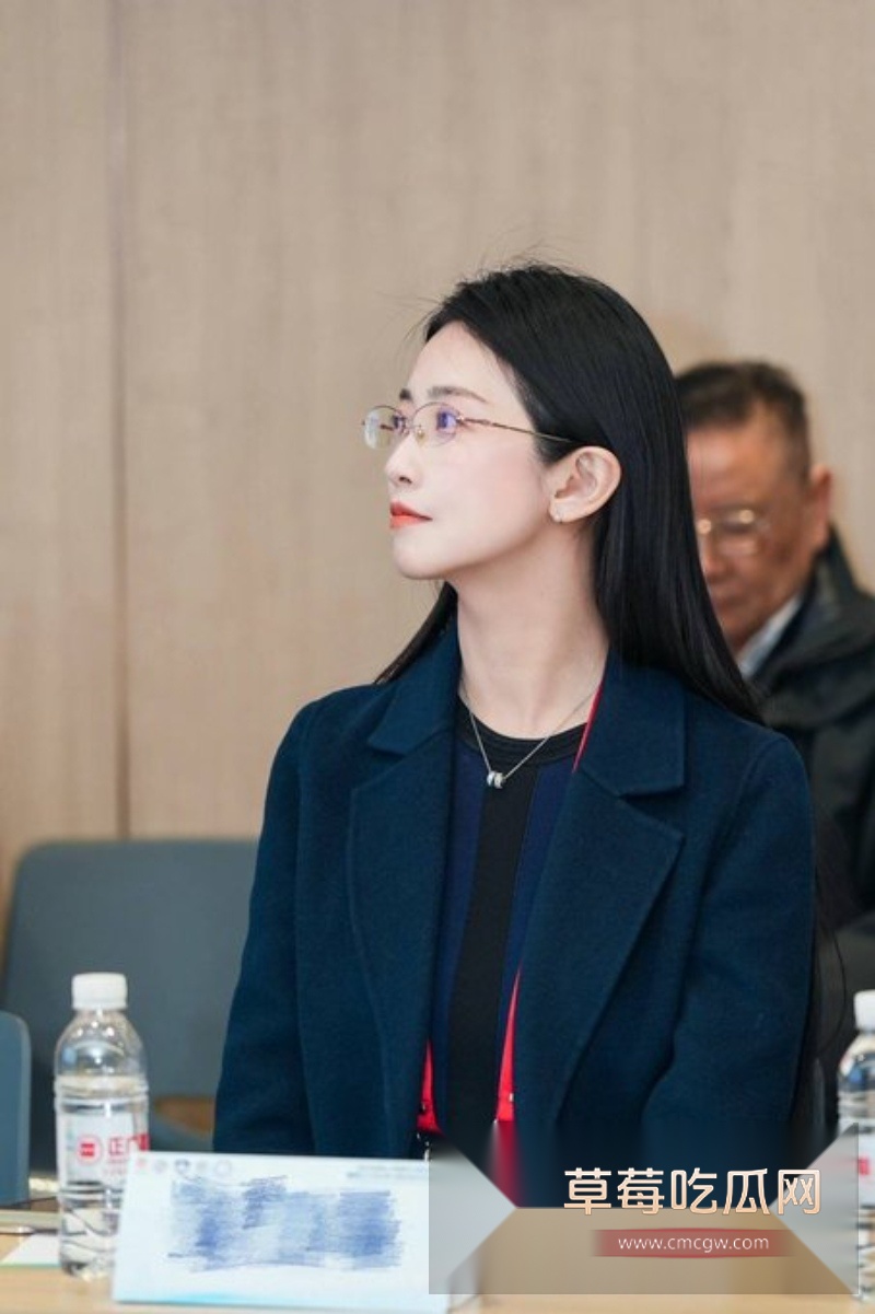 上海体育局财务处科员邢娜 3 上海体育局财务处科员邢娜 3