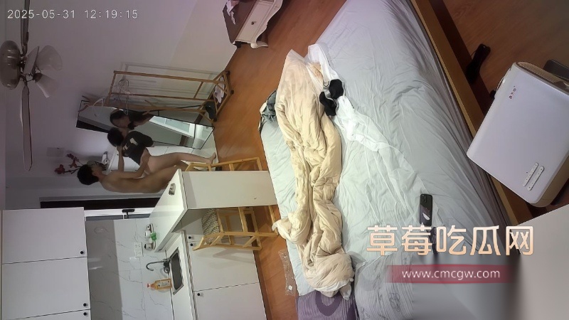 反差眼镜女大学生 4 反差眼镜女大学生 4
