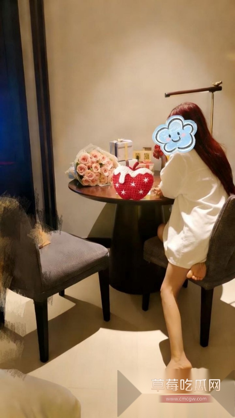 原创纯福利视频 又被姐姐榨干的一晚 2