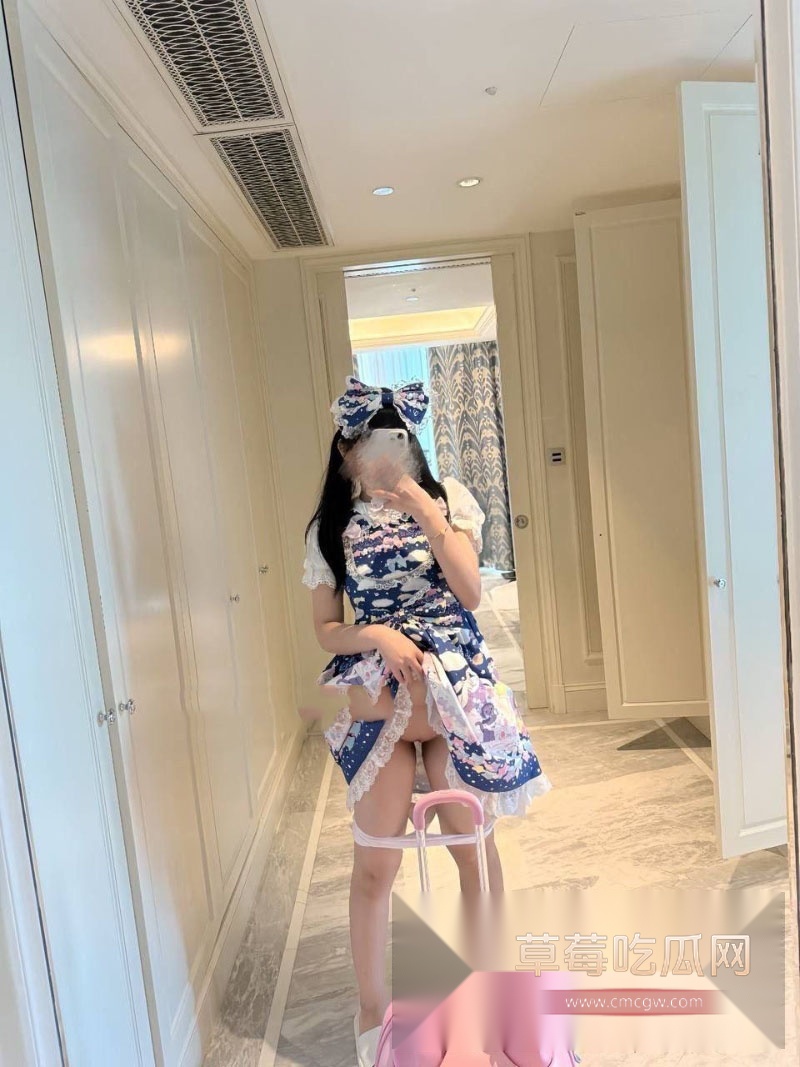 推特微微胖高颜值双马尾少萝 10 推特微微胖高颜值双马尾少萝 10