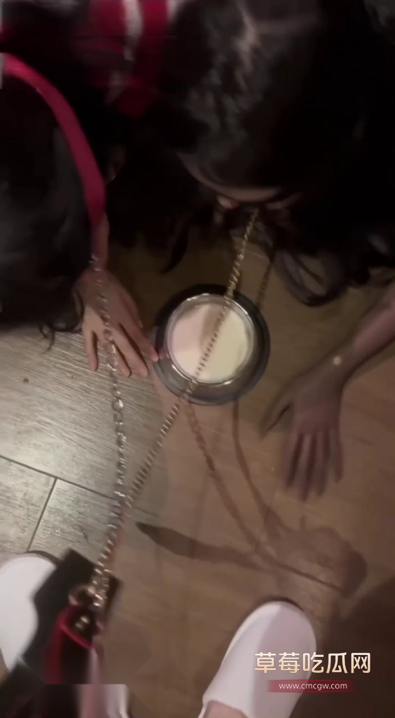 约炮大神Q先森双飞美女网红1
