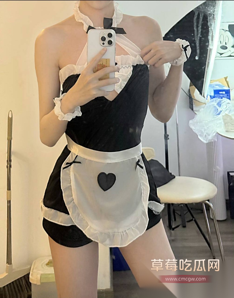 全网60w粉TS网红选妃睡粉 24 全网60w粉TS网红选妃睡粉 24