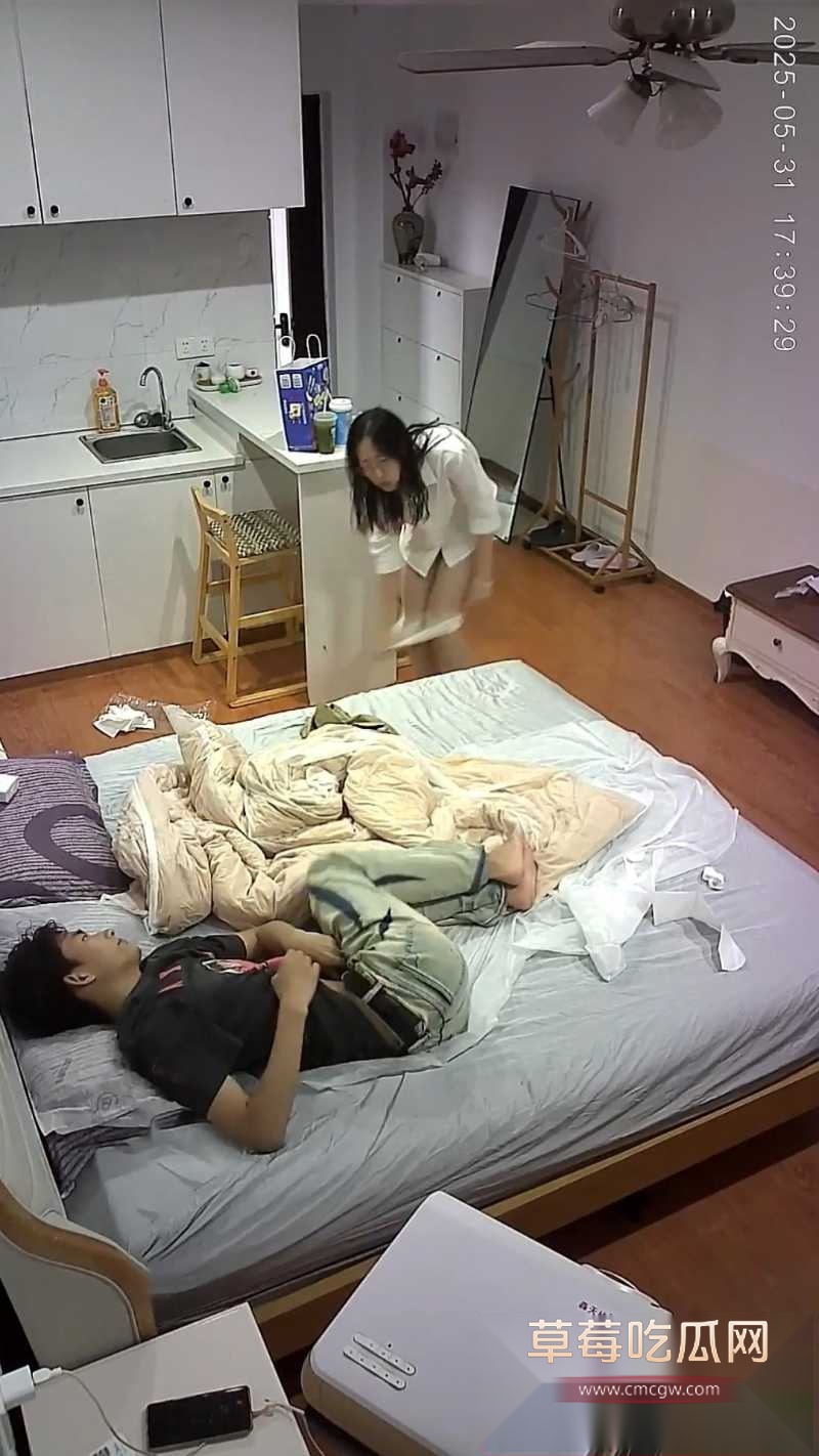 反差眼镜女大学生 6
