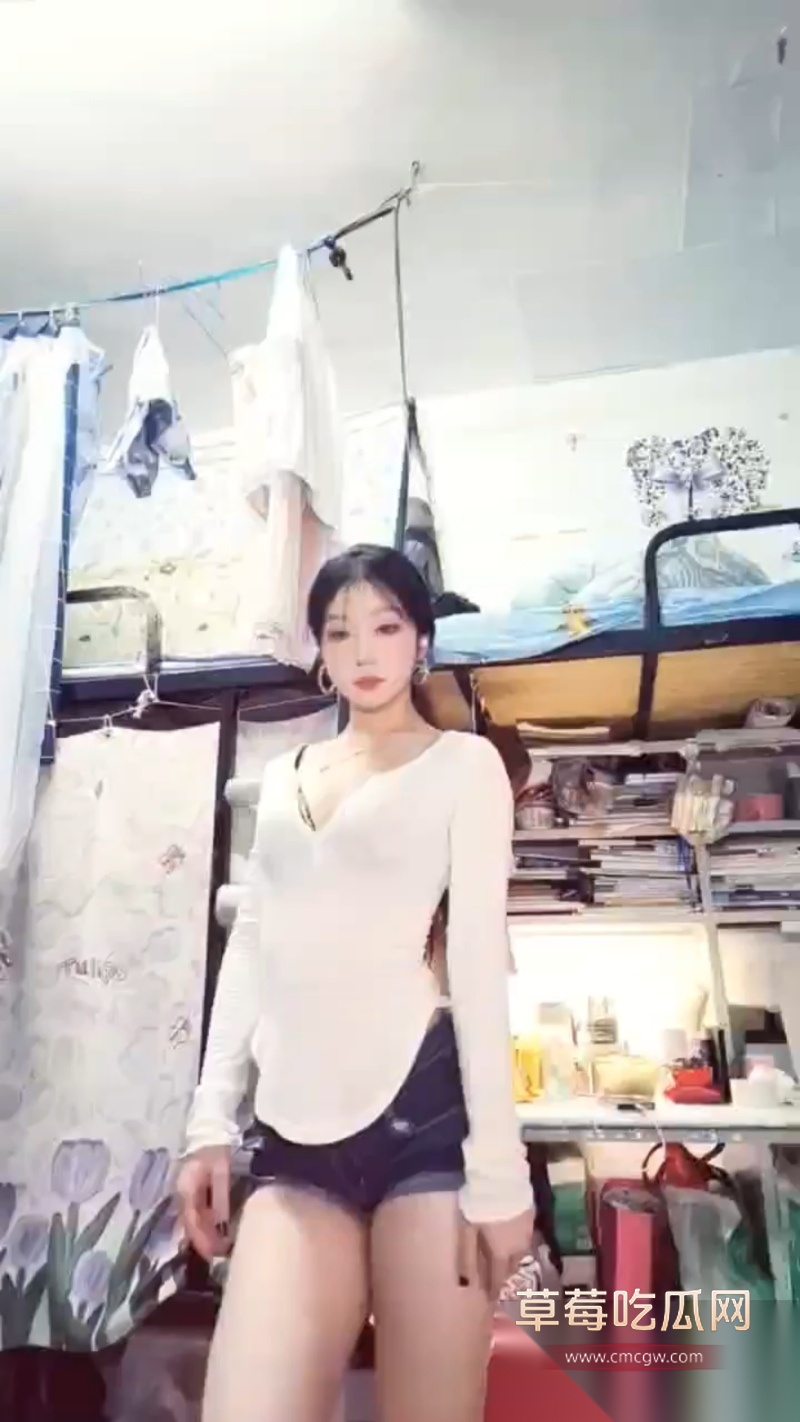 高颜值嫩妹 原野芽美 8 高颜值嫩妹 原野芽美 8