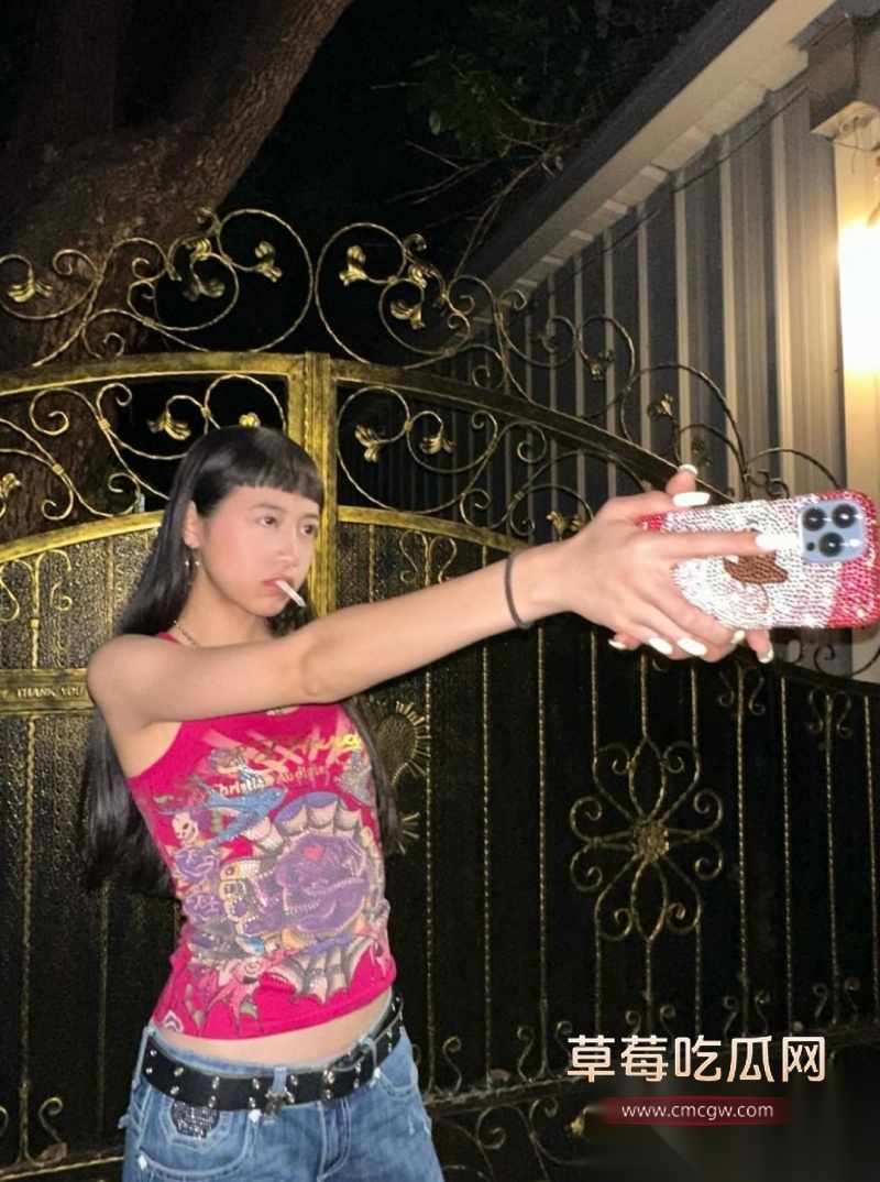 超漂亮齐刘海网美自拍给男友 2 超漂亮齐刘海网美自拍给男友 2