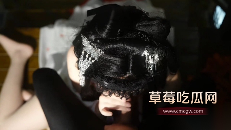 明纱悠子在战国古装中自慰狂想哥哥 5