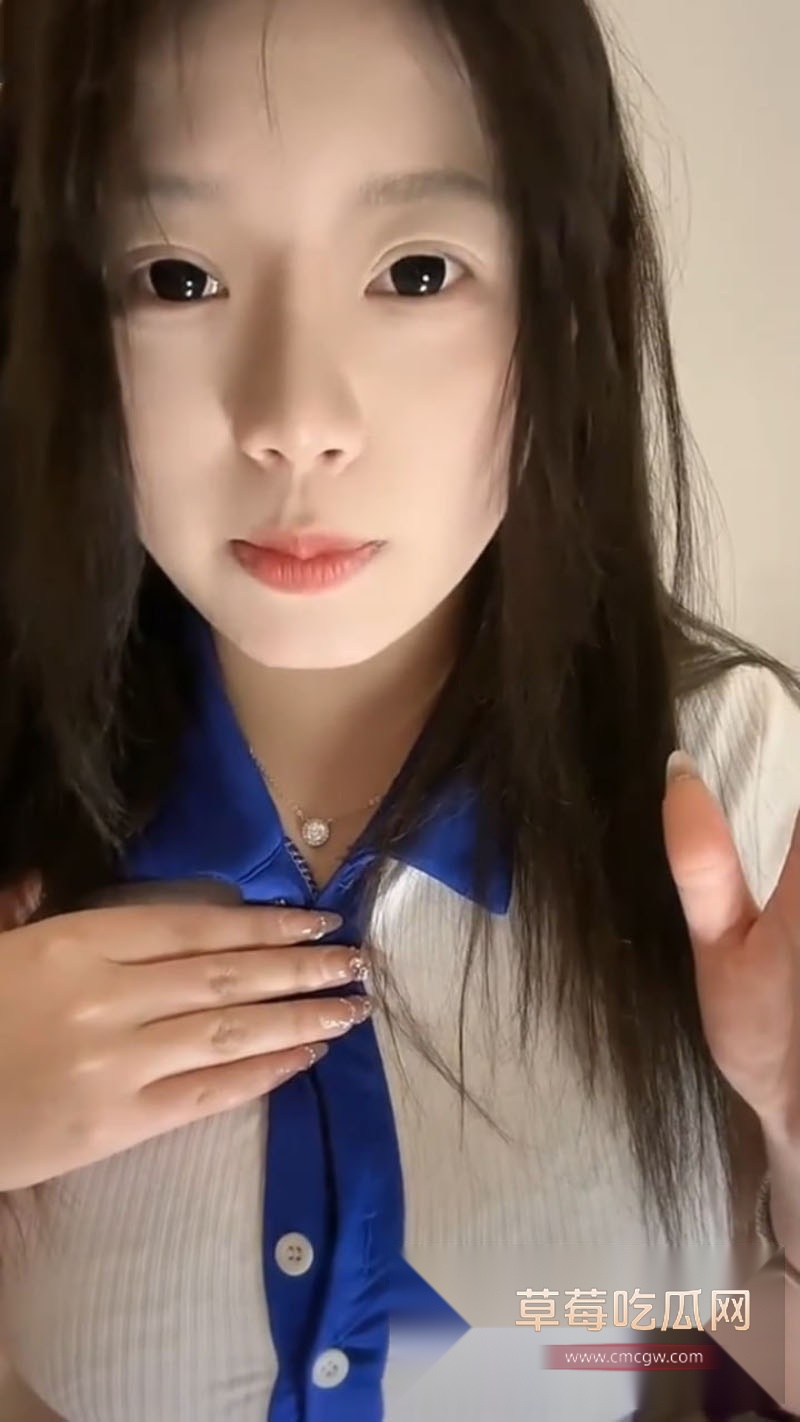 冷艳小姨美艳后妈骚奶狂甩 3 冷艳小姨美艳后妈骚奶狂甩 3